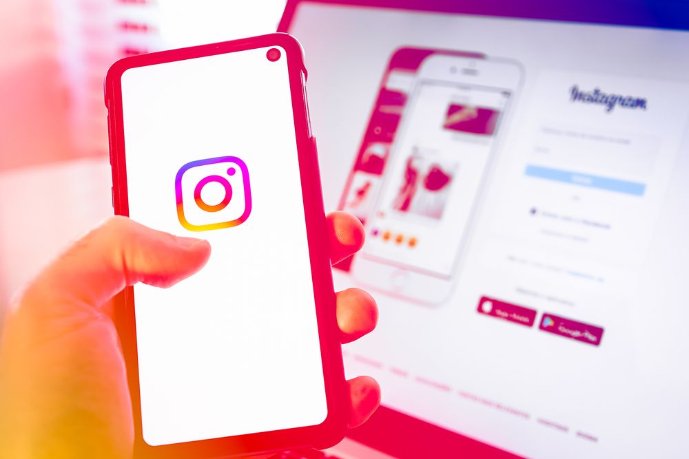 How to Remove Instagram Messages from Both Sides
